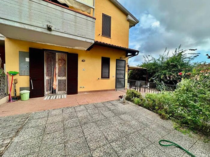 Appartamento quadrilocale in vendita in Campiglia Marittima