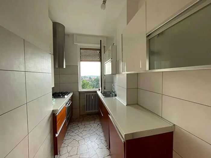 Appartamento trilocale in affitto in Via Gramsci, Oleggio