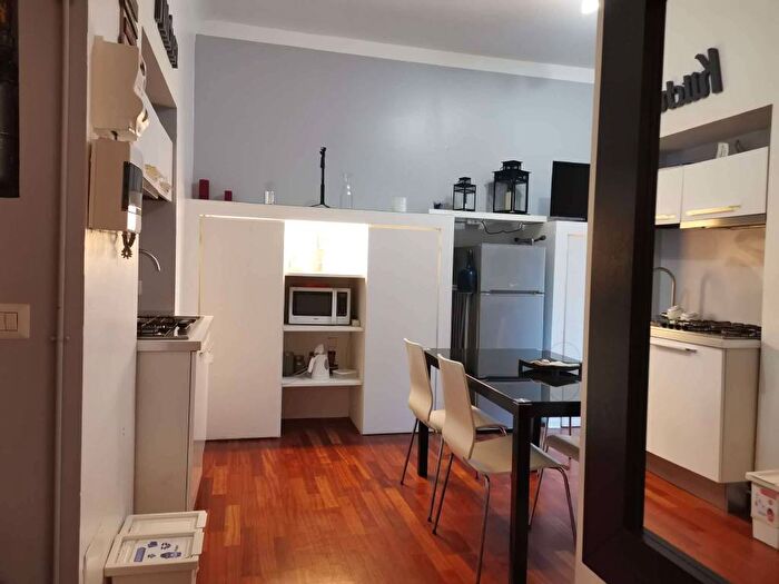 Appartamento bilocale in affitto in via Marghera, Vercelli Wagner, Milano
