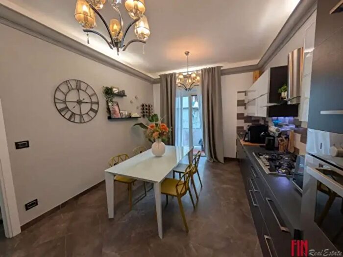 Appartamento bilocale in vendita in Via alla Costa di Teglia, Genova