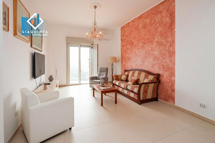 Appartamento bilocale in vendita in Viale della Rimembranza N, Mineo