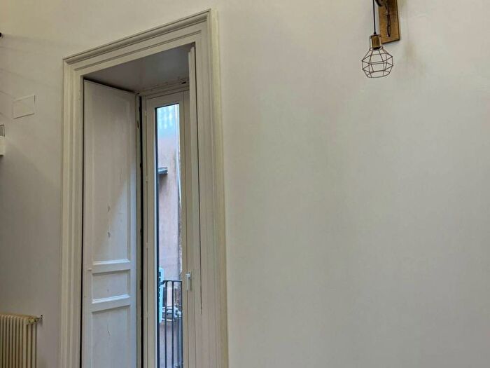 Appartamento bilocale in affitto in Via Anzalone, Centro Storico, Catania