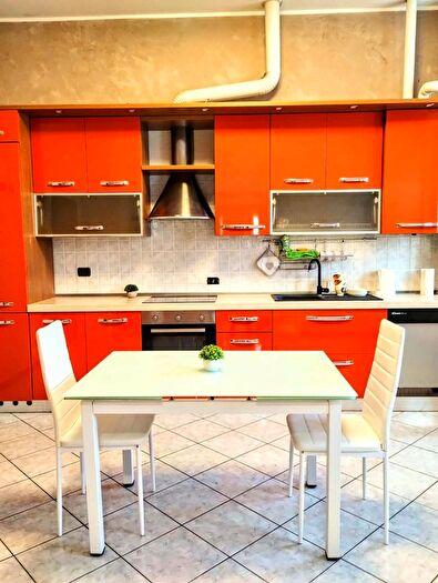 Appartamento monolocale in affitto in Via Padova, Milano