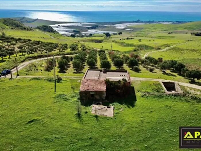 Casa in vendita in Butera