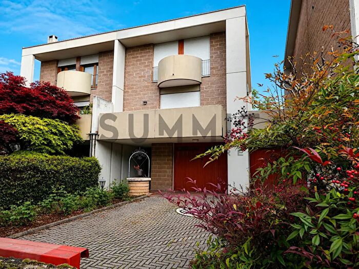 Casa con 6 locali in vendita in Schio