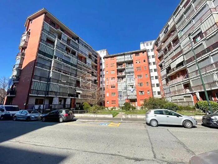 Appartamento quadrilocale in vendita in Via Guglielmo Pepe, Torino