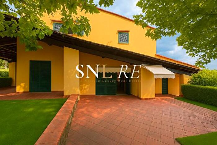 Casa con 6 locali in vendita in Via dei Quercioli, Impruneta