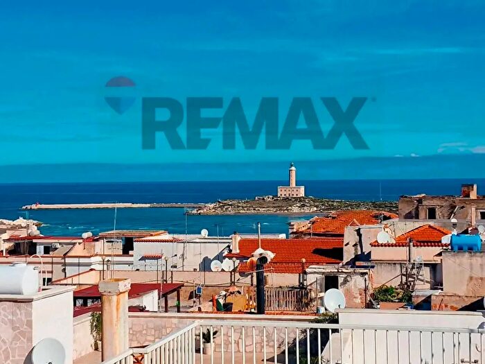 Appartamento trilocale in vendita in Via Diaz, Vieste