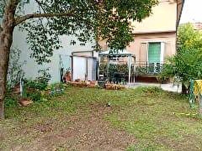 Casa quadrilocale in vendita in Via Sante Pinaroli, Ponte Crencano, Verona