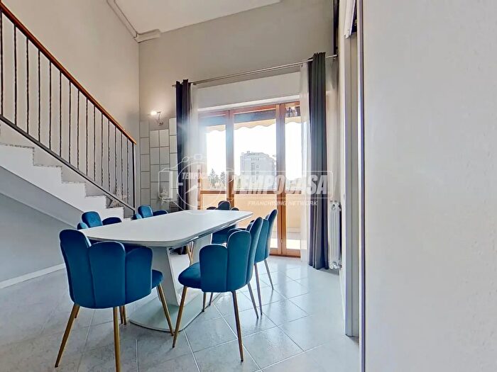 Appartamento quadrilocale in vendita in Via Buonarroti, Lissone