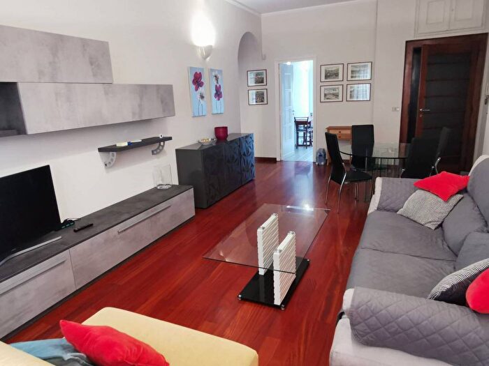 Appartamento quadrilocale in affitto in Via Cristoforo Colombo, Crocetta, Torino