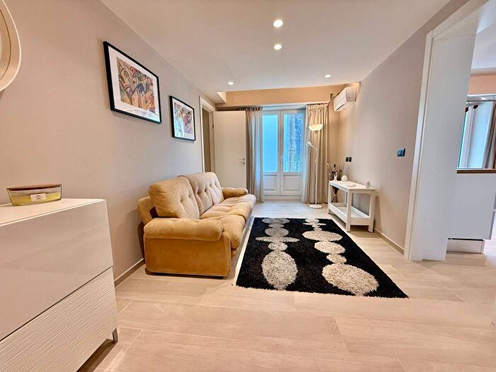 Appartamento trilocale in affitto in Viale della Libertà, Corso Italia Europa, Catania