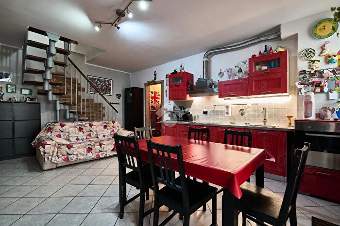 Appartamento trilocale in vendita in Via Monsignor Quaini, Spino DAdda