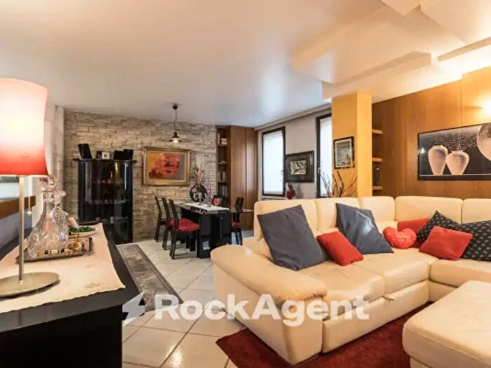 Appartamento quadrilocale in vendita in Via della Vittoria, Bonate Sopra