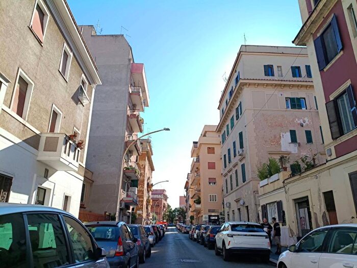 Appartamento trilocale in vendita in Via Arnaldo Ulivelli, Torpignattara, Roma