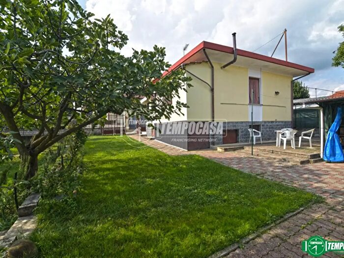 Casa quadrilocale in vendita in Via B Drovetti, Vauda Canavese