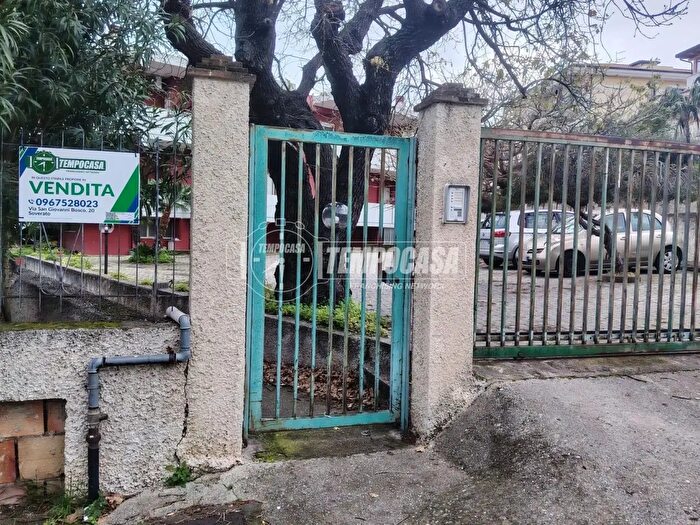 Appartamento trilocale in vendita in Soverato