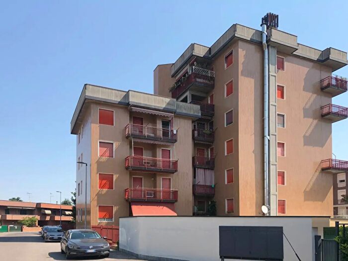 Appartamento quadrilocale in vendita in Via Masaccio, Voghera