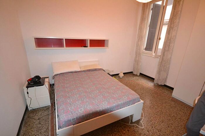 Appartamento monolocale in affitto in Via Trento, Genova