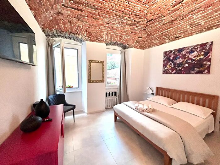 Appartamento quadrilocale in vendita in Via Mazzini, Sarzana