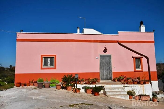 Casa bilocale in vendita in Contrada Panza Casalini Brindisi Cisternino, Cisternino