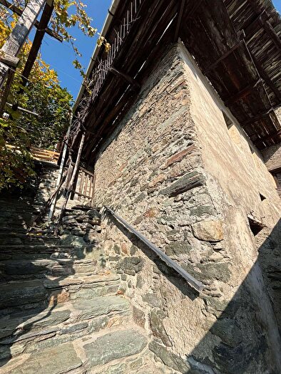 Casa con 5 locali in vendita in Pilliolet, Chambave