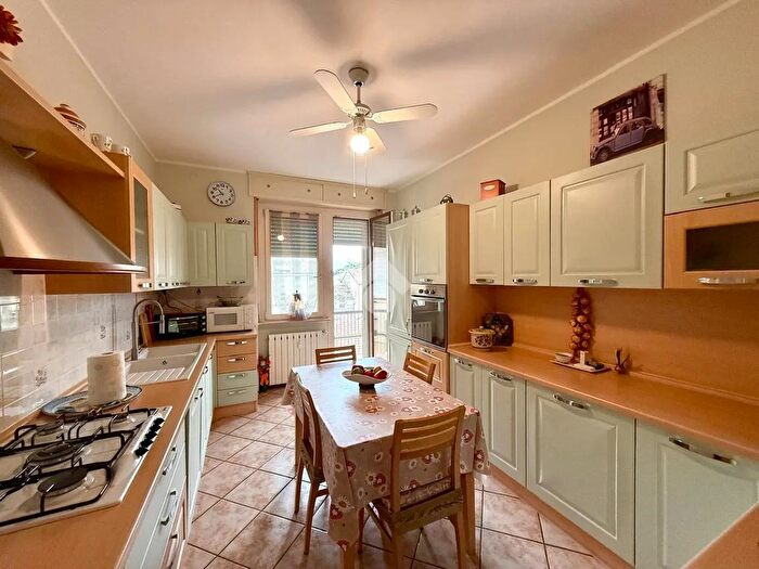 Appartamento quadrilocale in vendita in Piazza Cavour, Fiorenzuola DArda