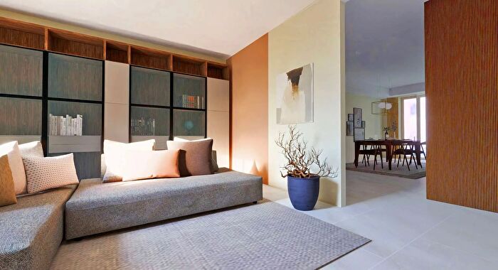 Appartamento con 5 locali in vendita in Via Massena, Torino