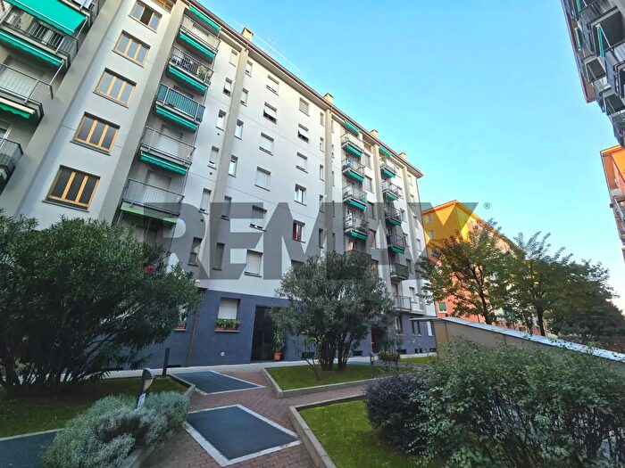 Appartamento bilocale in affitto in Via Koerner, Milano