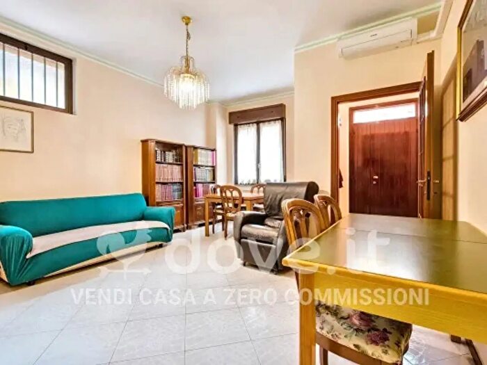 Appartamento trilocale in vendita in Via Madonna, Lissone