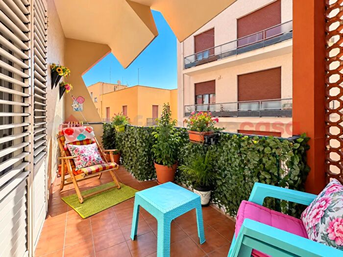 Appartamento quadrilocale in vendita in Via Bacchilide, Siracusa