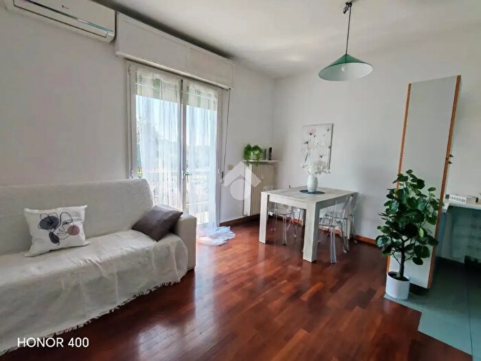 Appartamento bilocale in vendita in Viale P Gobetti, Modena
