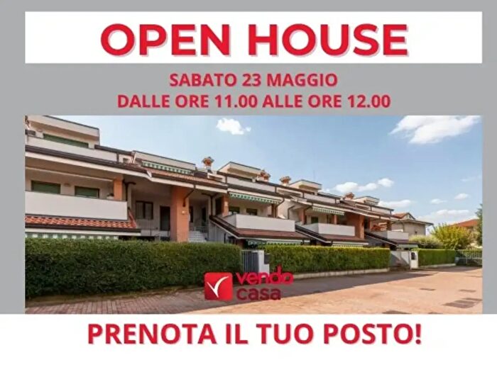 Appartamento bilocale in vendita in Via San Giovanni Bosco, Mariano Comense