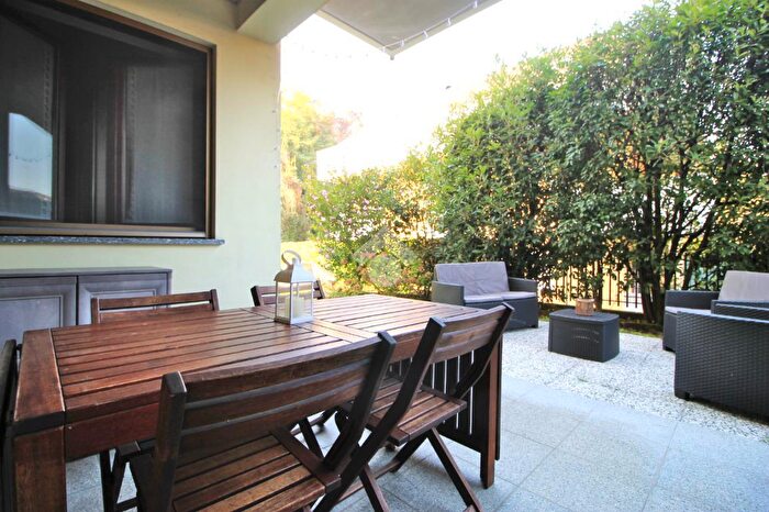 Appartamento trilocale in vendita in Via Dante Alighieri, Mariano Comense