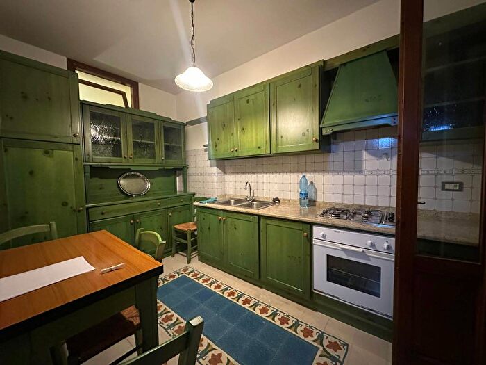 Appartamento trilocale in affitto in Via Allò, Casteldaccia