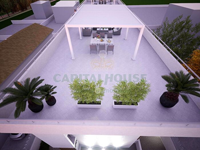 Appartamento quadrilocale in vendita in Via Genovesi, Caserta