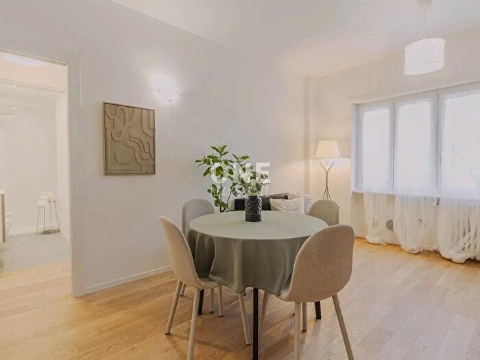 Appartamento bilocale in vendita in Piazzale Lagosta, Milano