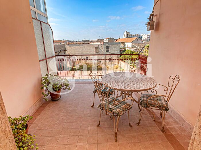 Appartamento quadrilocale in vendita in Via Vincenzo Cimmino, Grumo Nevano