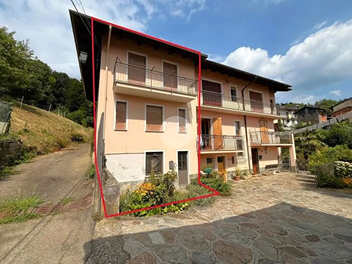 Casa quadrilocale in vendita in Via Angelo Boffa, Tavigliano