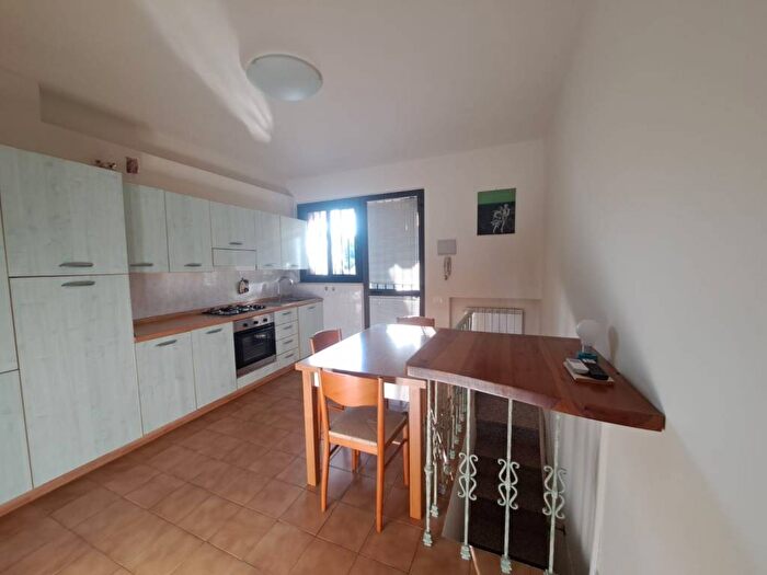 Appartamento trilocale in affitto in Viale del Tirreno, Tirrenia, Pisa