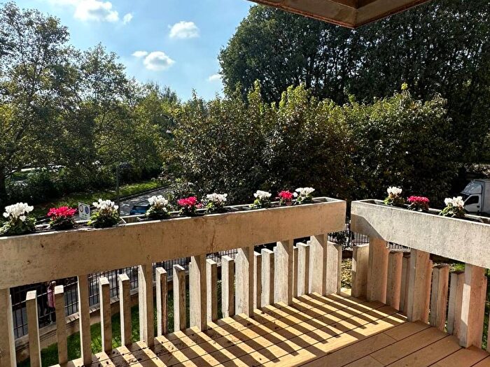 Appartamento trilocale in affitto in Viale Elvezia, Arena, Milano