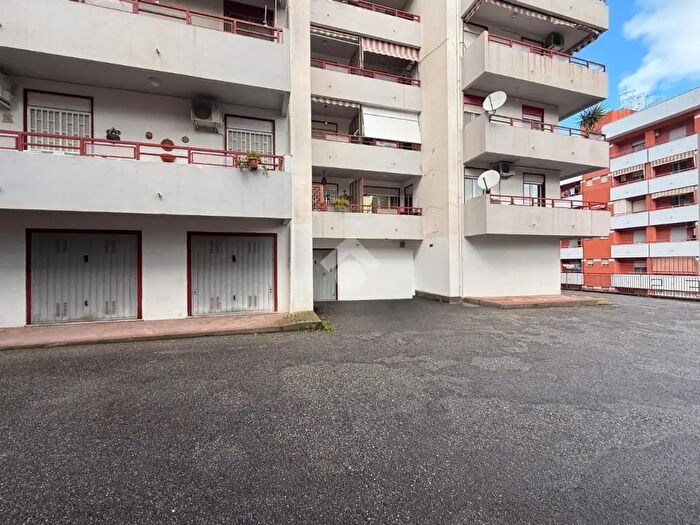 Appartamento quadrilocale in vendita in Via Leonardo Sciascia, Messina