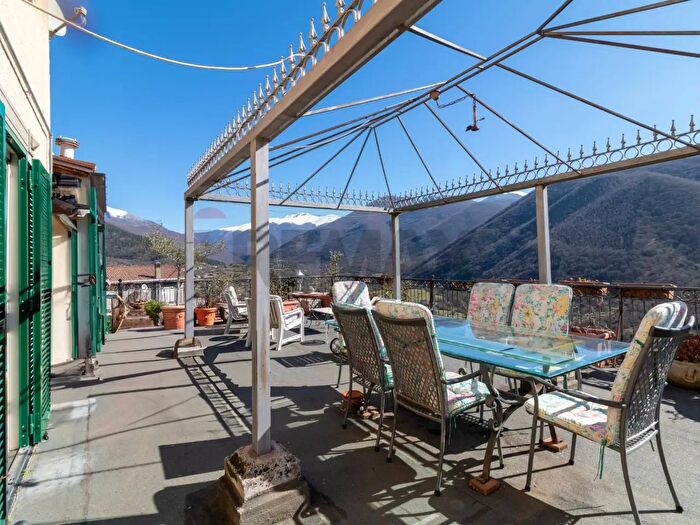 Appartamento trilocale in vendita in Via della Feritoia, Trevi Nel Lazio