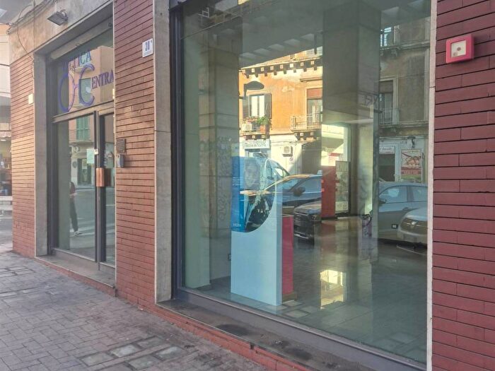 Casa bilocale in affitto in Largo Rosolino Pilo, XX Settembre Tribunale, Catania
