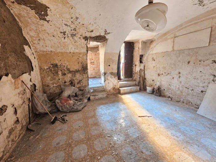 Appartamento bilocale in affitto in Cavone Case Puntellate, Pigna Omodeo, Napoli