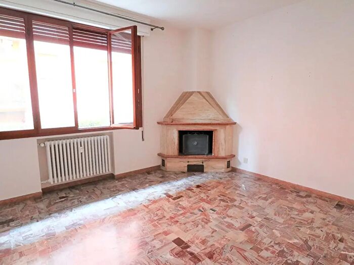 Appartamento con 6 locali in vendita in Via M Jacchia, Casalecchio Di Reno