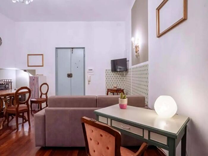 Appartamento monolocale in affitto in Via degli Artieri, Bologna