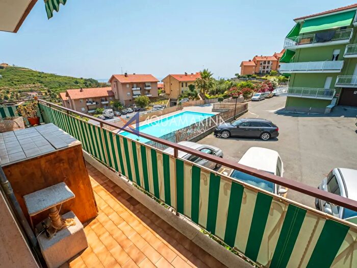 Appartamento bilocale in vendita in Via San Stevi Superiore, Santo Stefano Al Mare