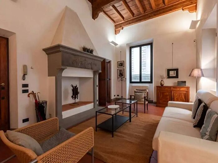 Appartamento monolocale in affitto in Via Porta Rossa, Firenze