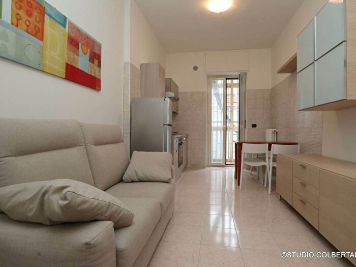 Appartamento trilocale in affitto in Via San Bernardino, San Paolo, Torino